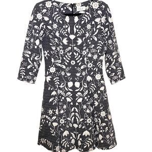 𝅺EILZA J Fit and Flare Floral Long Sleeve Dress